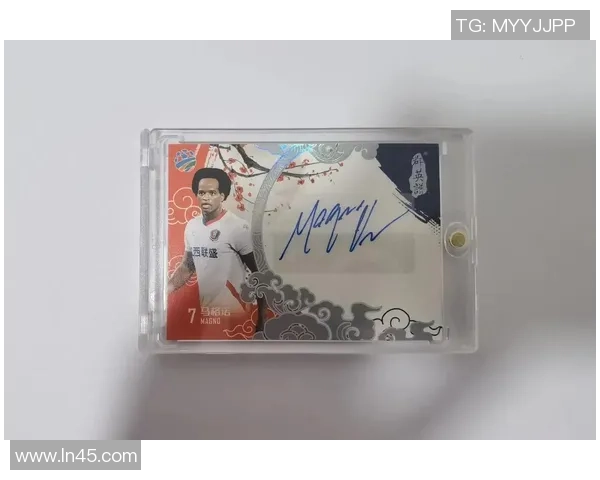 球星卡收藏与足球木盒的完美结合打造独特珍藏品与品味生活