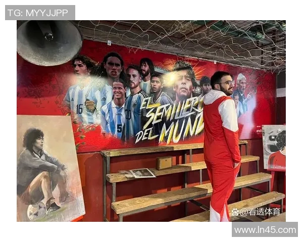 马拉多纳传奇时刻与球迷同庆 合照记录足球巨星永恒魅力